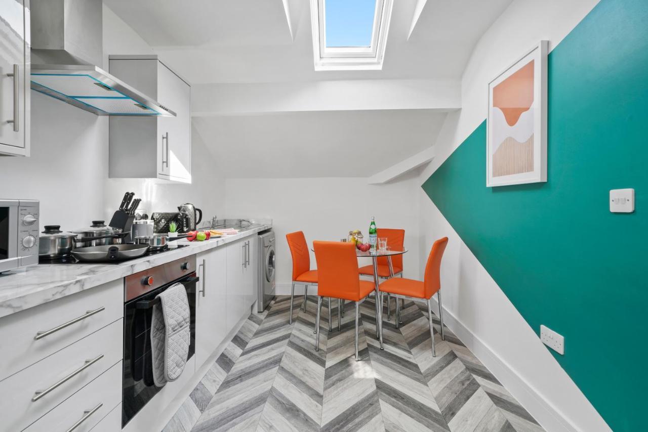 بلاكبول Luxe Holiday Apartments By Sasco المظهر الخارجي الصورة
