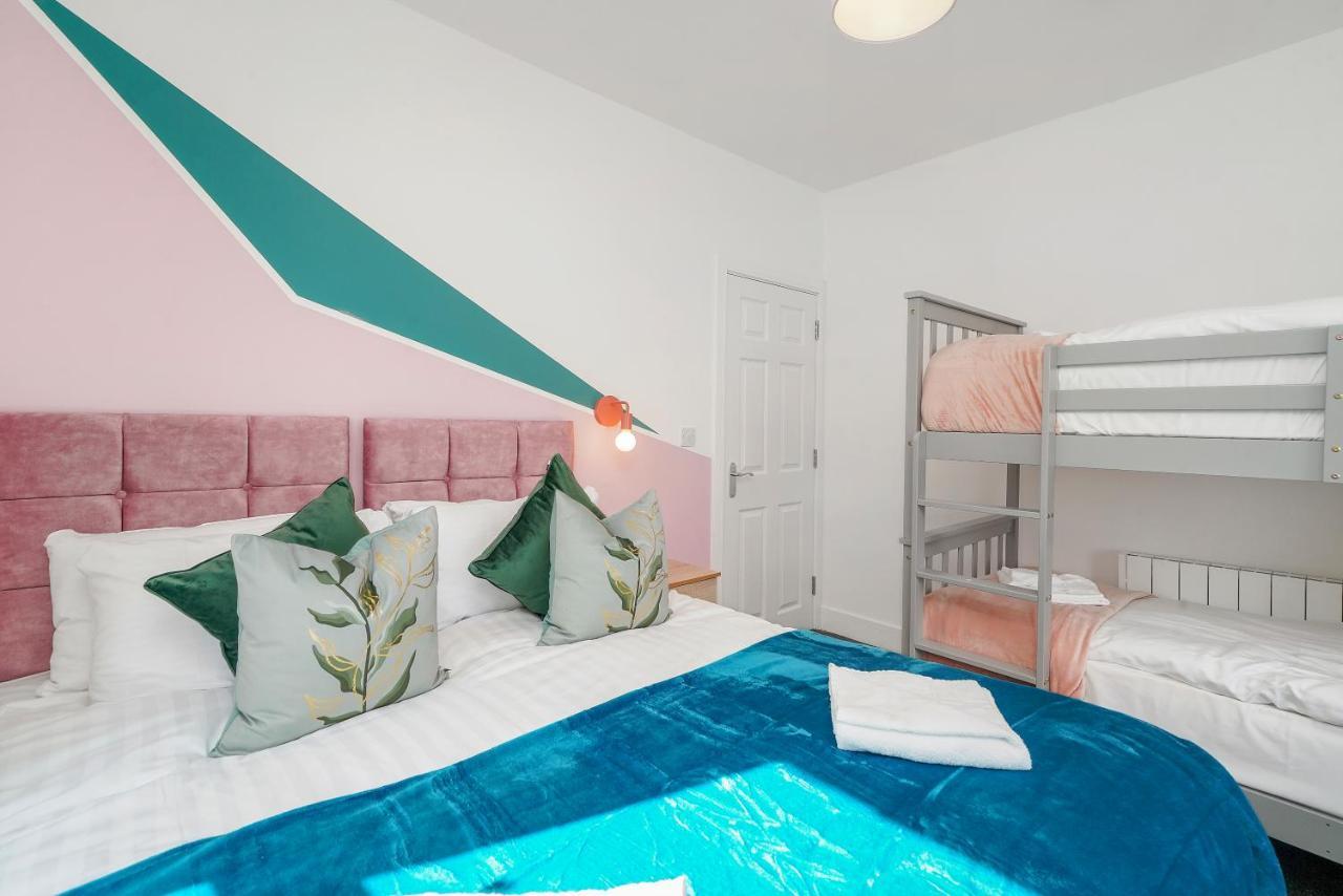 بلاكبول Luxe Holiday Apartments By Sasco المظهر الخارجي الصورة